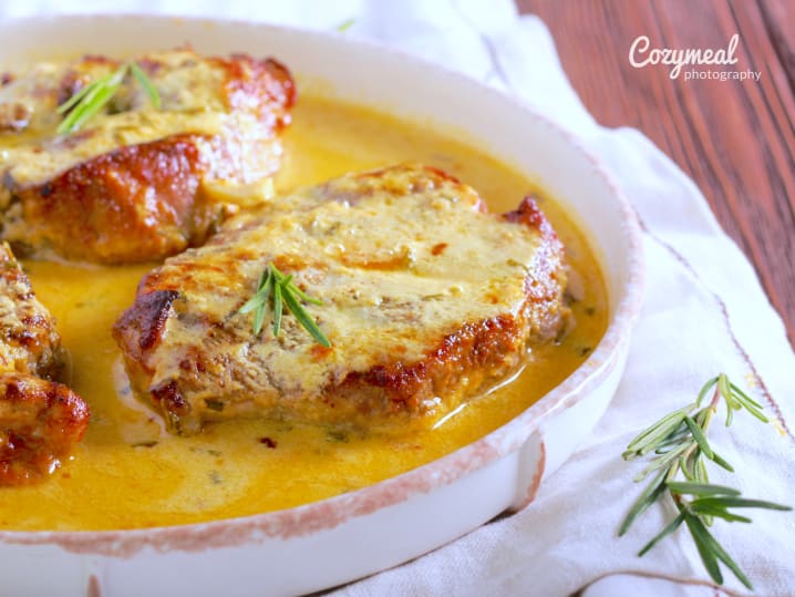 smothered pork chops in creamy sauce