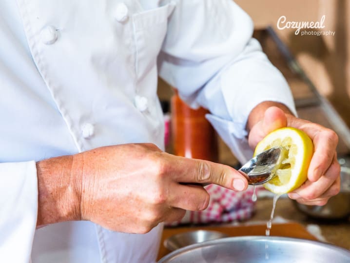 squeezing lemon juice