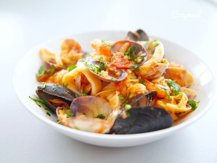 tagliatelle with seafood pasta sauce