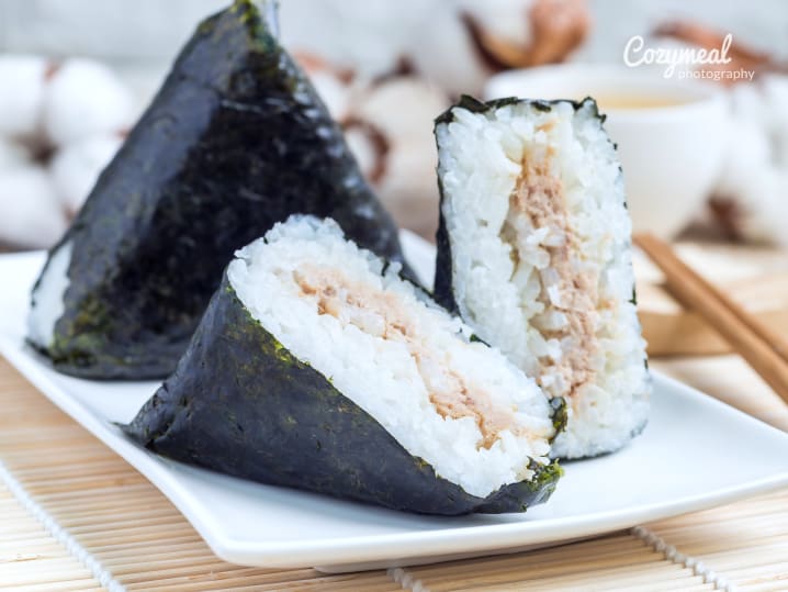 tuna onigiri