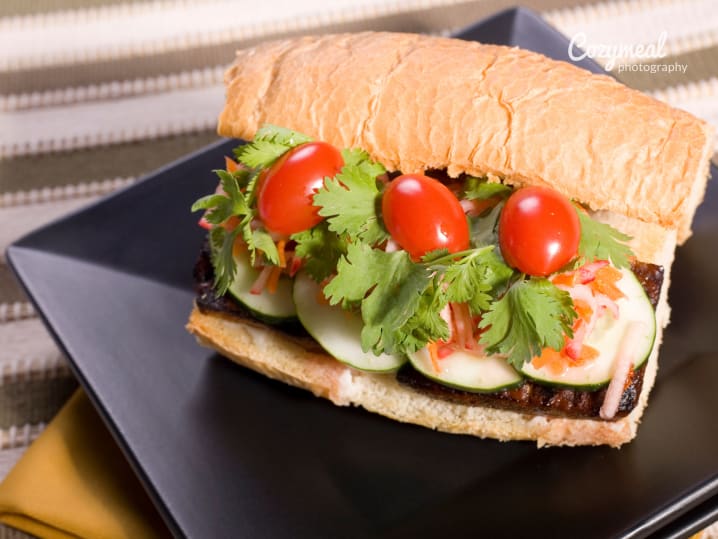 vegan banh mi