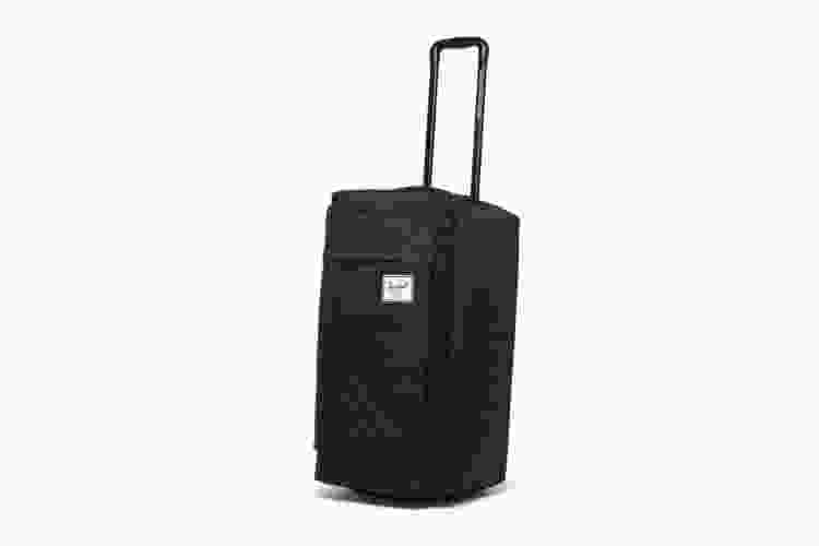 Travel Gifts Best Gifts for Travelers in 2023 Cozymeal