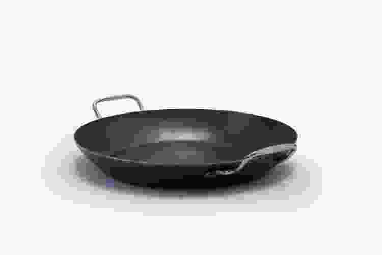 Best Paella Pans 6 Best Paella Pans of 2024 Cozymeal