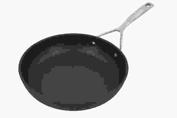 Best Pans for Pancakes and Best Crêpe Pans for 2023 Cozymeal