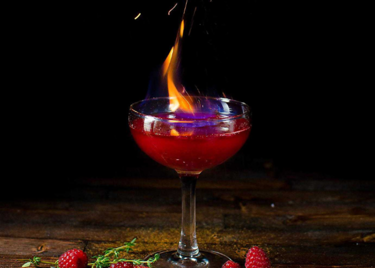 Drink like The Mother of Dragons with this Game of Thrones cocktail