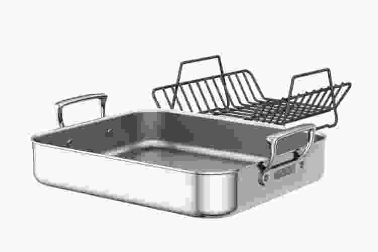 What Is a Roasting Pan? How to Use a Roasting Pan Cozymeal