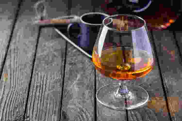 Home Bar Essentials 17 Home Bar MustHaves Cozymeal