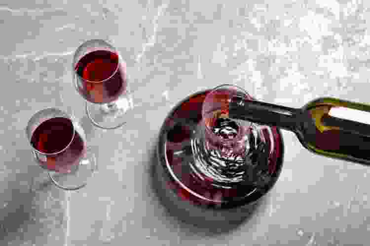 How to Decant Wine Wine Decanting 101 Cozymeal