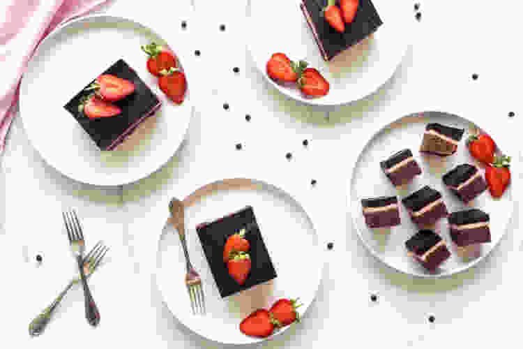 strawberry brownies are a beautifully layered chocolate strawberry dessert