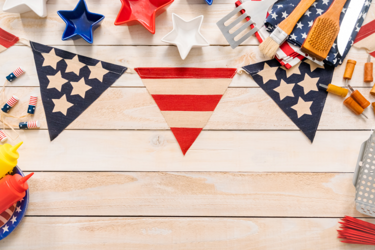 stars and stripes DIY pendant 4th of july craft idea