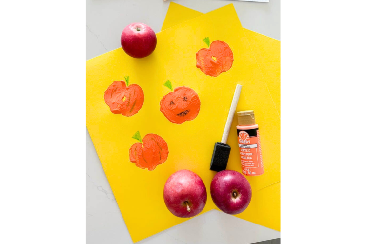 Pumpkin Apple Stamps Thanksgiving Craft for Kids