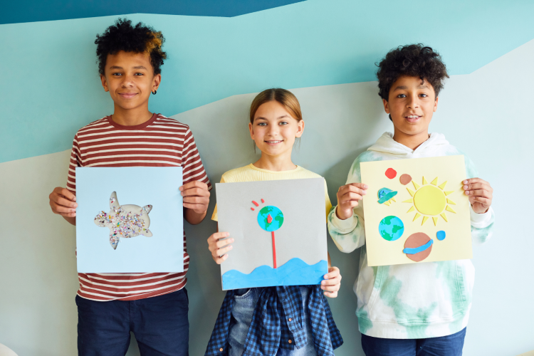School art auction fundraising