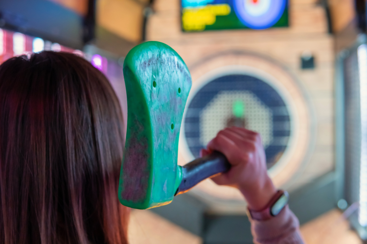 Ax throwing