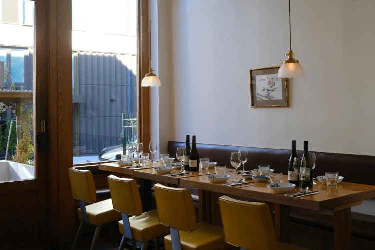 Birds of a Feather Restaurant in Williamsburg
