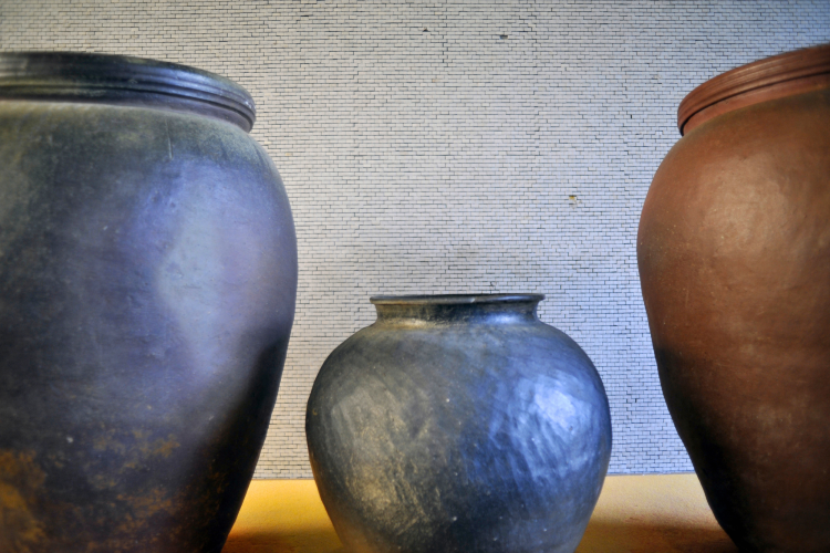 Bizen Japanese Pottery