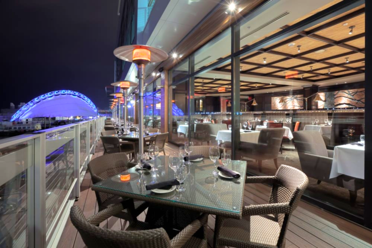 Dine inside or out at this rooftop restaurant in Boston.