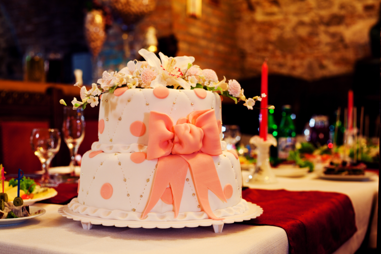 Bow wedding cake ideas