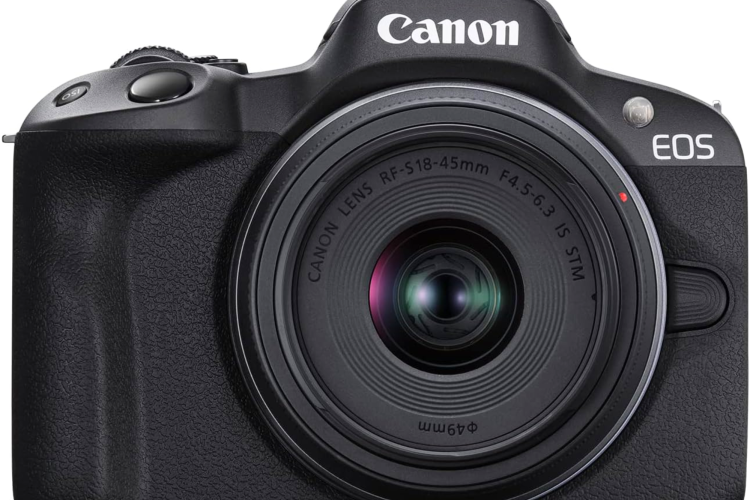 This Canon camera is one of the best cheap cameras for photography.