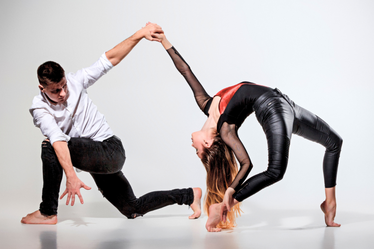 What is Contemporary Dance? Improvisation plays a huge part.
