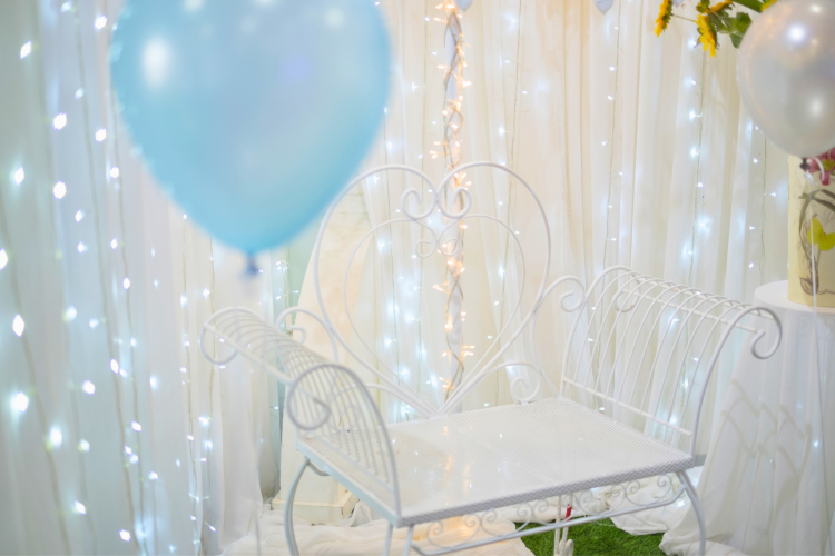 fairy lights birthday decoration idea