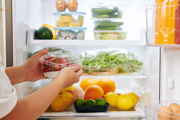 Organized fridge kitchen hack