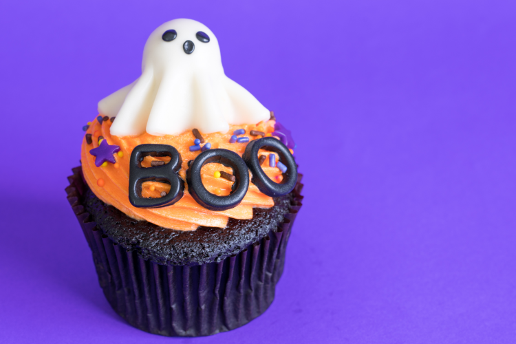 ghost cupcakes Halloween food ideas