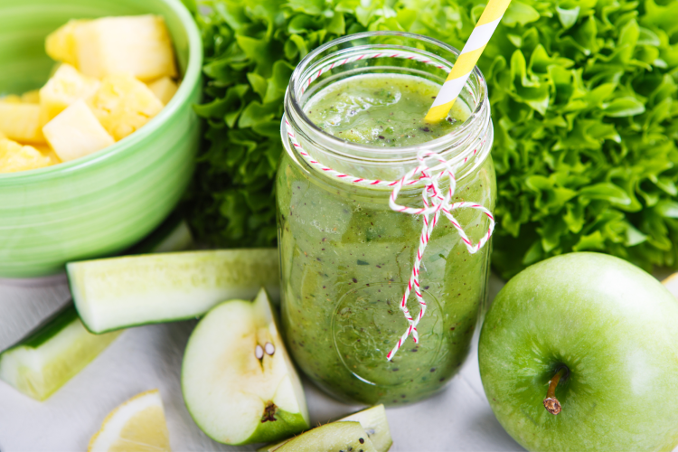 green smoothie healthy breakfast food