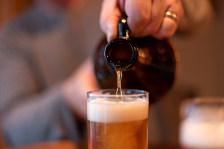 Carbonated growler