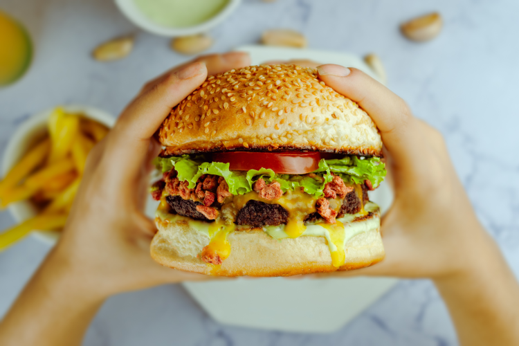 Hamburgers with Fixings