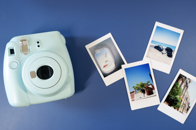 Instant Camera