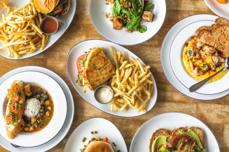 le petit marché breakfast restaurant in atlanta