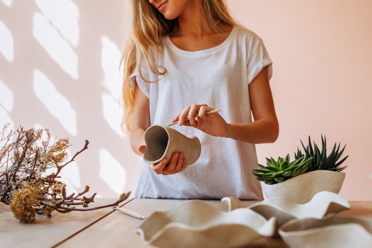 pottery class Christmas gift for teens