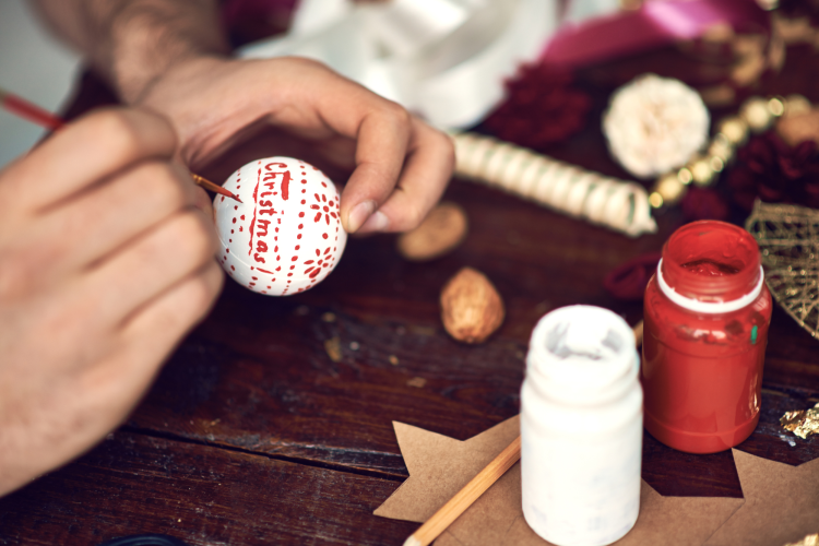 Refurbish old ornaments