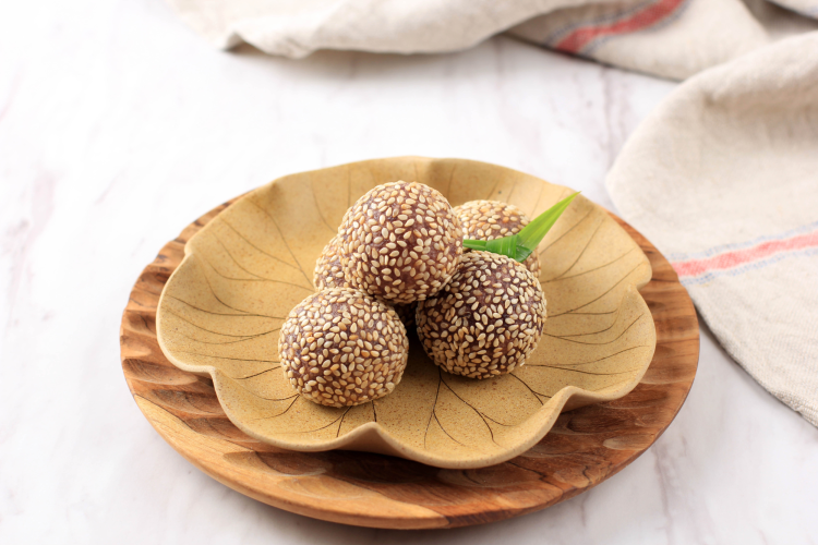 Sesame Balls