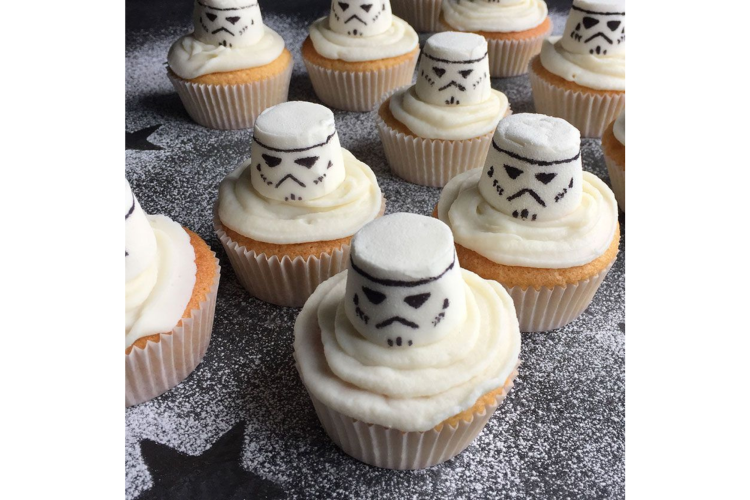 Stormtrooper cupcakes