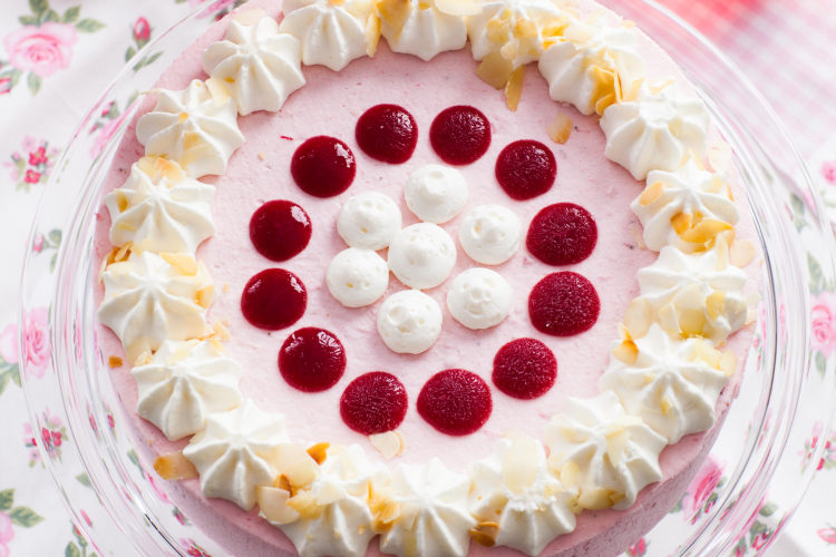 strawberry lemonade birthday cake ideas