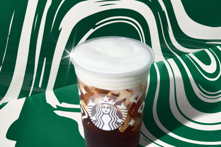 Sugar cookie cold foam starbucks winter drink