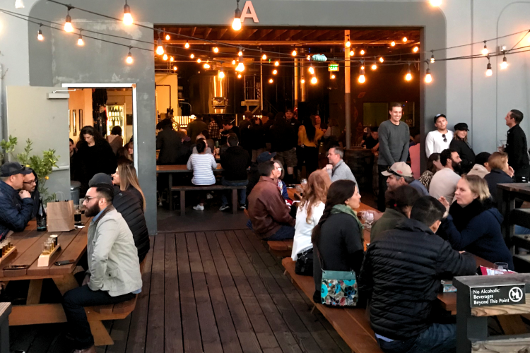 Three Weavers Brewing Company Patio
