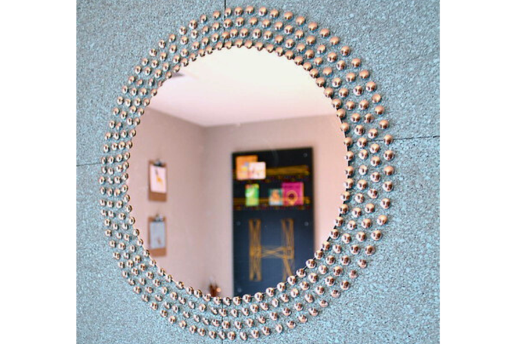Thumbtack Mirror