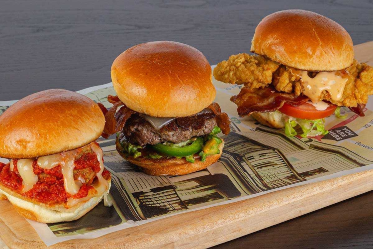 Wahlburgers