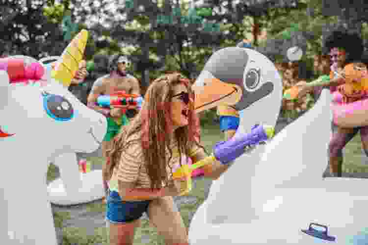 Squirt gun battle