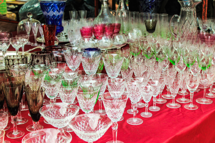 Mismatched Glassware Wedding Decoration Idea