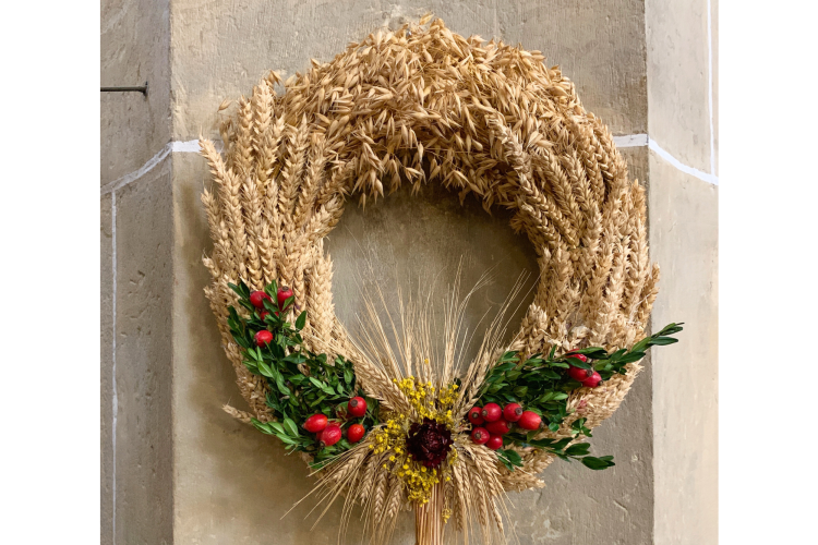 Wheat Christmas Wreath Idea