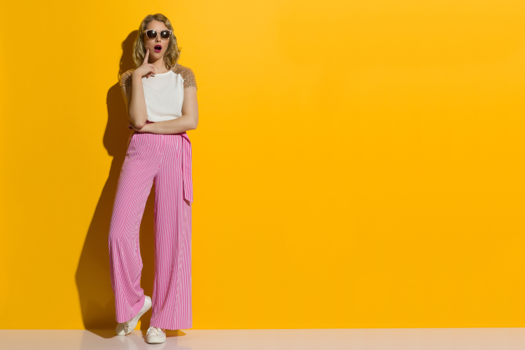 Wide-leg trousers