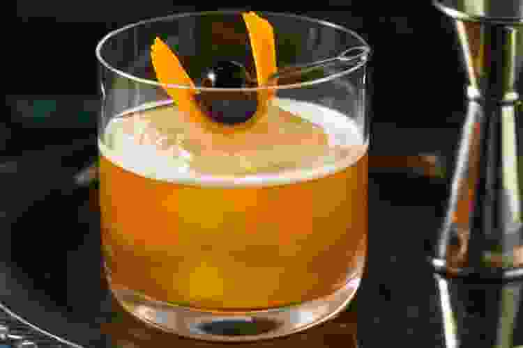Old Fashioned cocktail