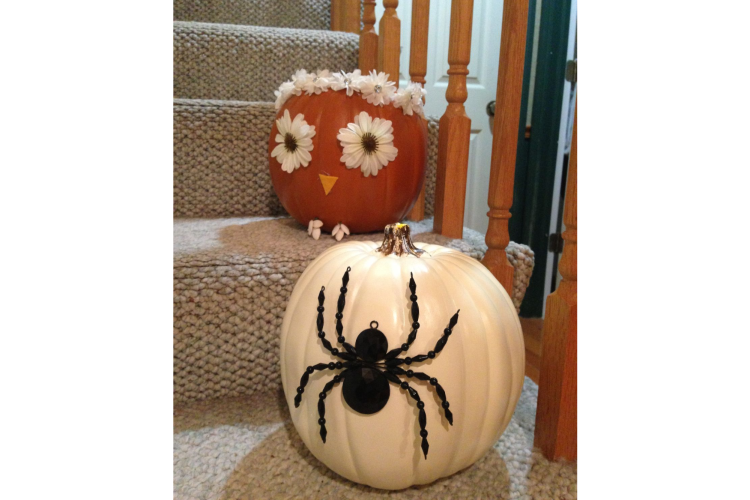 Button Spiders Pumpkin Decorating