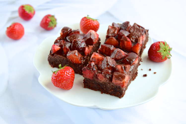 a plate of Strawberry Brownies