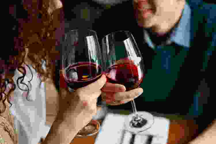couple enjoying a wine tasting