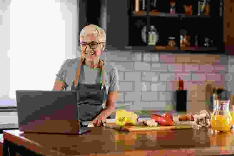 Zoom Cooking Classes | The Best 17 in 2021 | Cozymeal