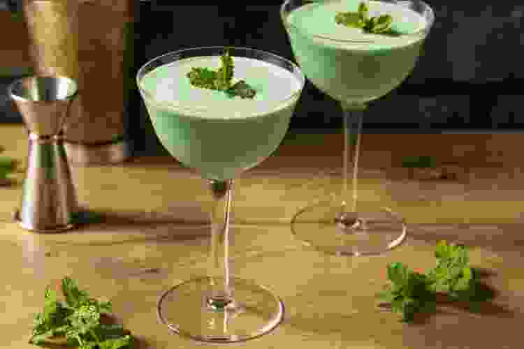 New Orleans Drinks The 13 Best for 2021 Cozymeal